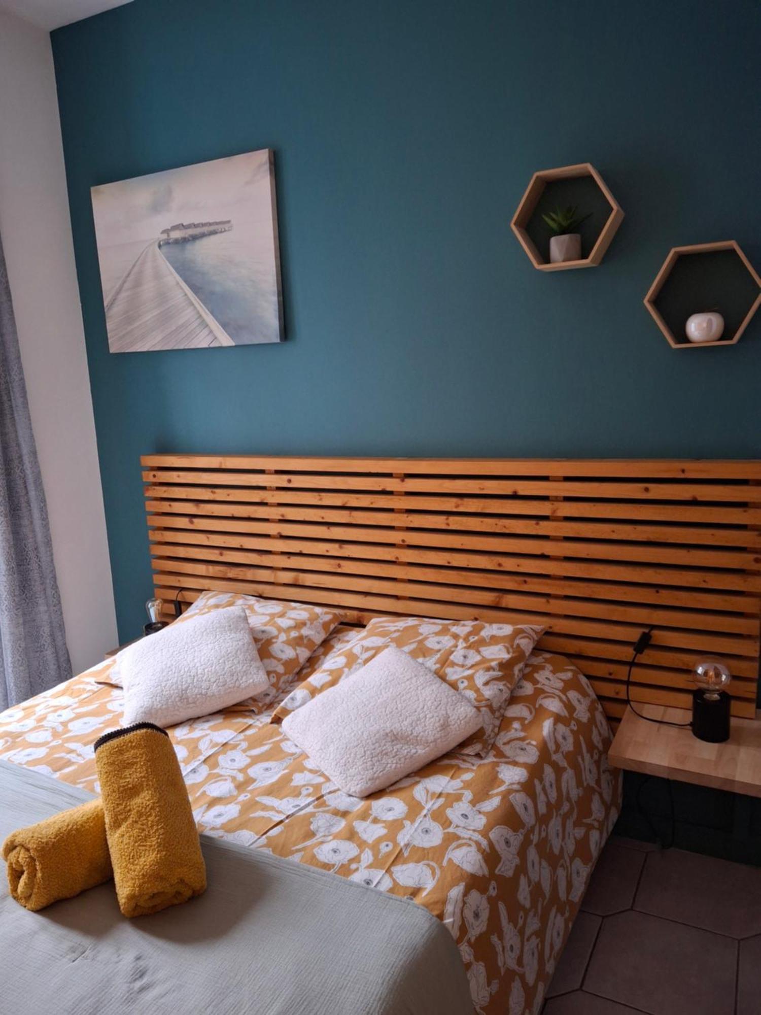 Beau Studio Avec Balcon Bagnères-de-Bigorre Eksteriør bilde